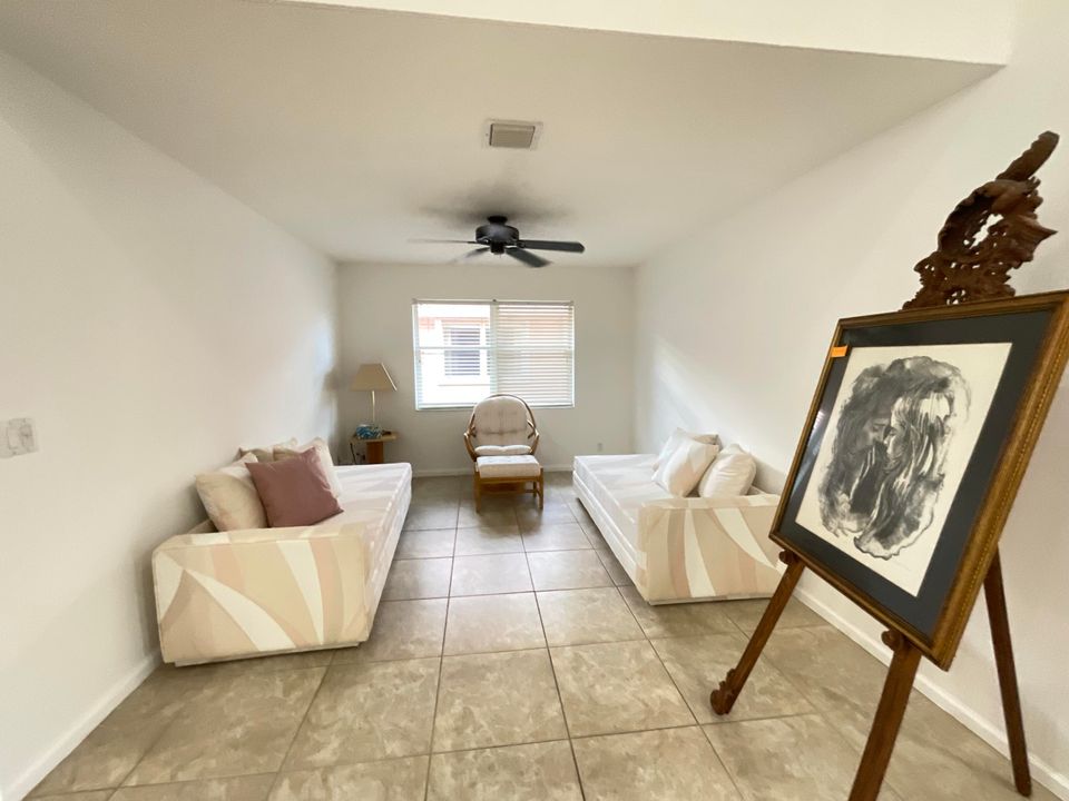 For Rent: $4,500 (3 beds, 2 baths, 1658 Square Feet)