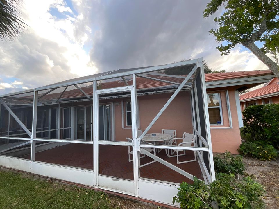 For Rent: $4,500 (3 beds, 2 baths, 1658 Square Feet)