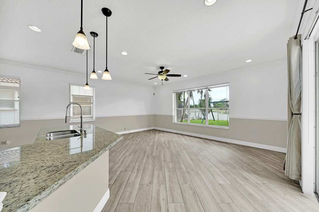 For Rent: $4,750 (4 beds, 3 baths, 2673 Square Feet)