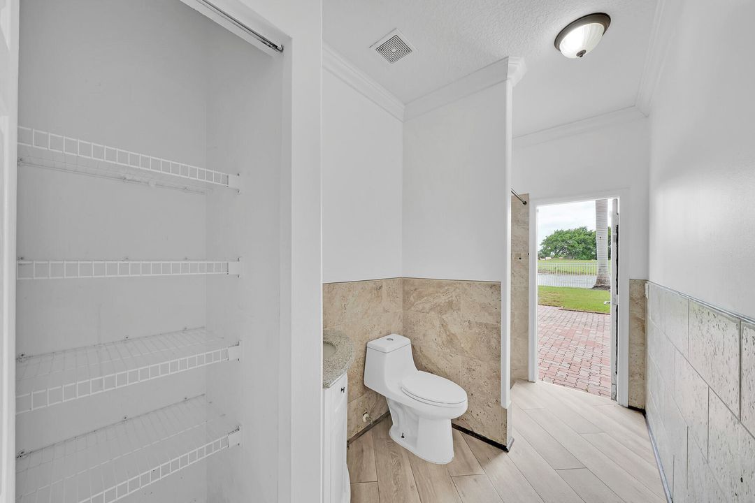 For Rent: $4,750 (4 beds, 3 baths, 2673 Square Feet)