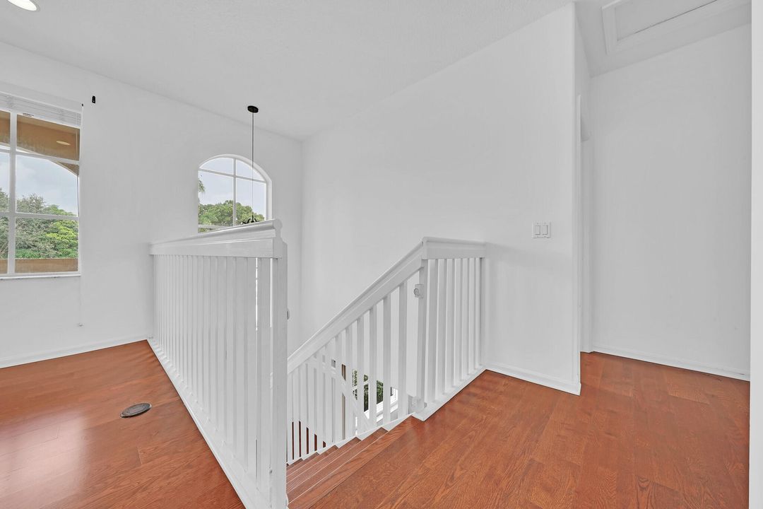 For Rent: $4,750 (4 beds, 3 baths, 2673 Square Feet)