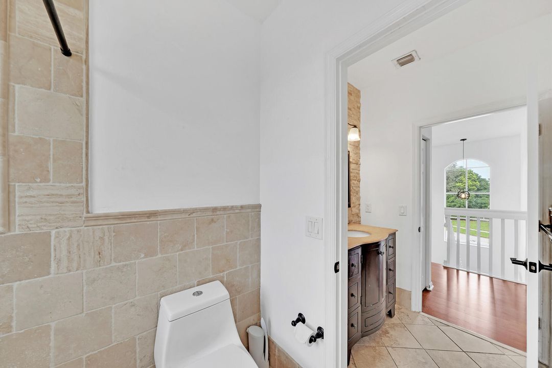 For Rent: $4,750 (4 beds, 3 baths, 2673 Square Feet)