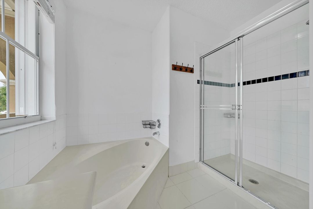 For Rent: $4,750 (4 beds, 3 baths, 2673 Square Feet)