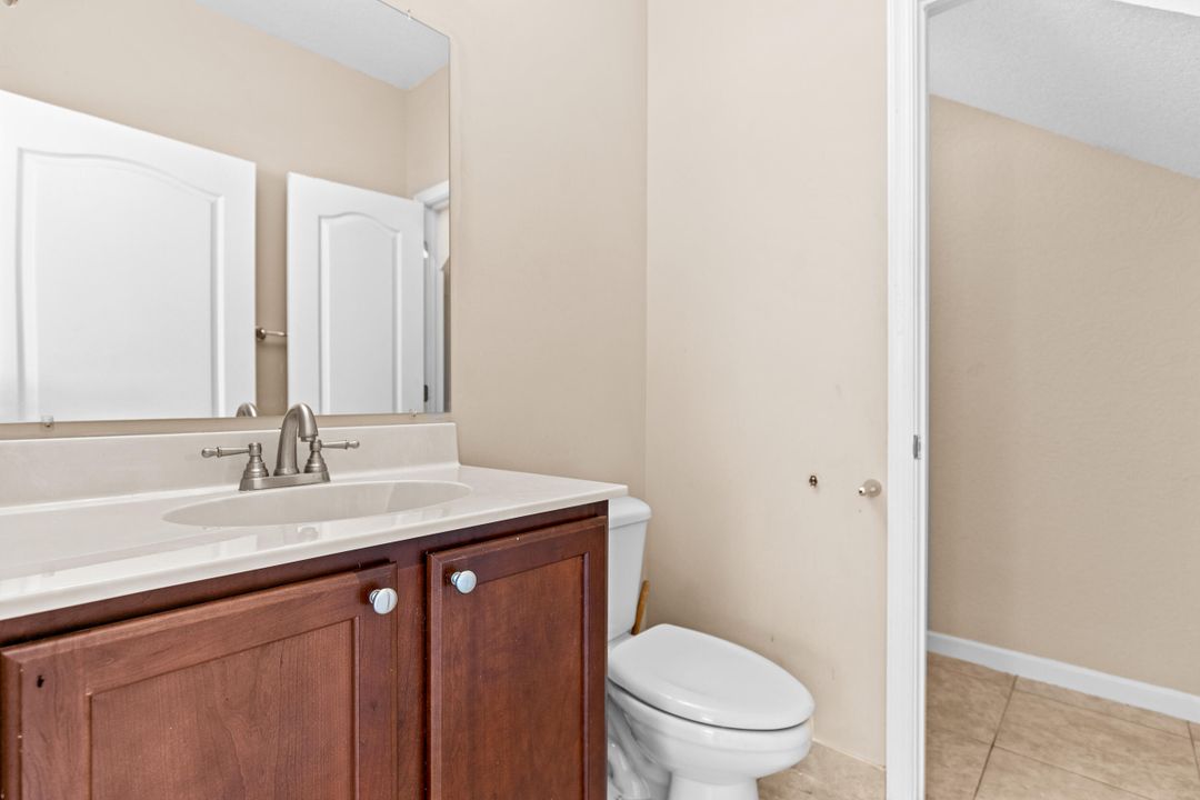 Active With Contract: $2,800 (3 beds, 2 baths, 1748 Square Feet)