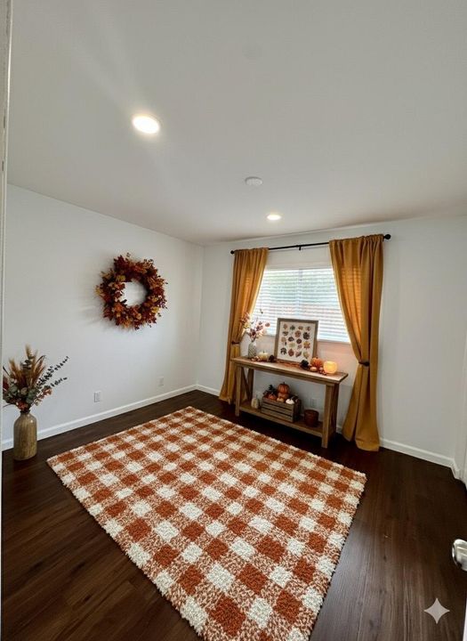 For Rent: $1,770 (2 beds, 0 baths, 800 Square Feet)