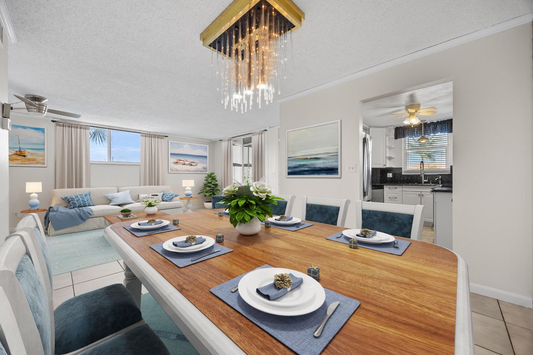 合同活跃: $475,000 (2 贝兹, 2 浴室, 1000 平方英尺)