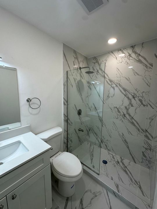 For Rent: $1,850 (2 beds, 1 baths, 980 Square Feet)