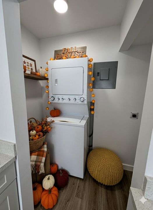 For Rent: $1,850 (2 beds, 1 baths, 980 Square Feet)