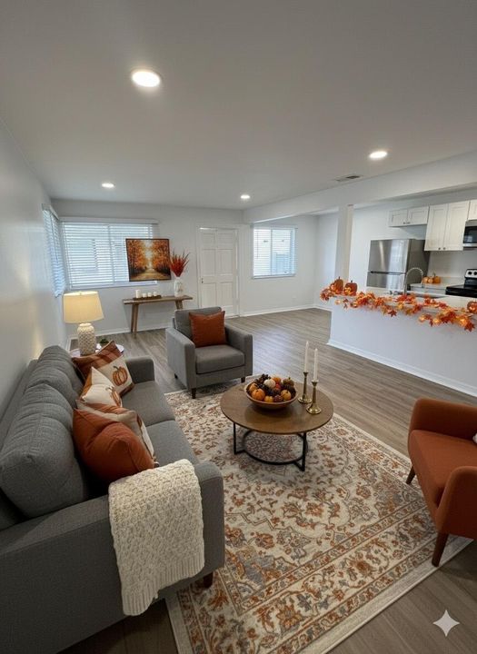 For Rent: $1,850 (2 beds, 1 baths, 980 Square Feet)