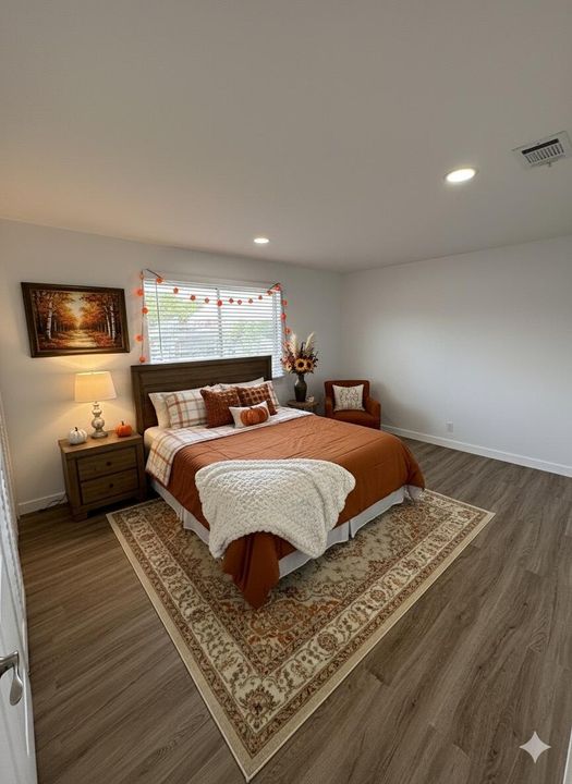 For Rent: $1,850 (2 beds, 1 baths, 980 Square Feet)