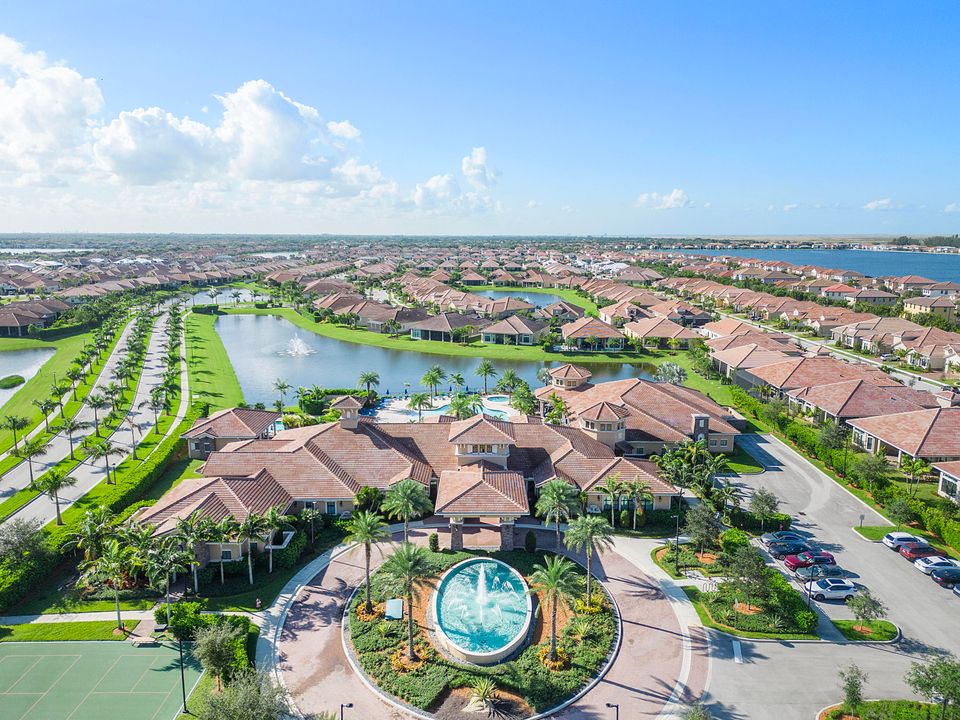 For Sale: $839,000 (3 beds, 2 baths, 1968 Square Feet)