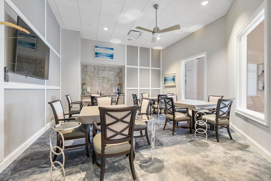 For Sale: $839,000 (3 beds, 2 baths, 1968 Square Feet)