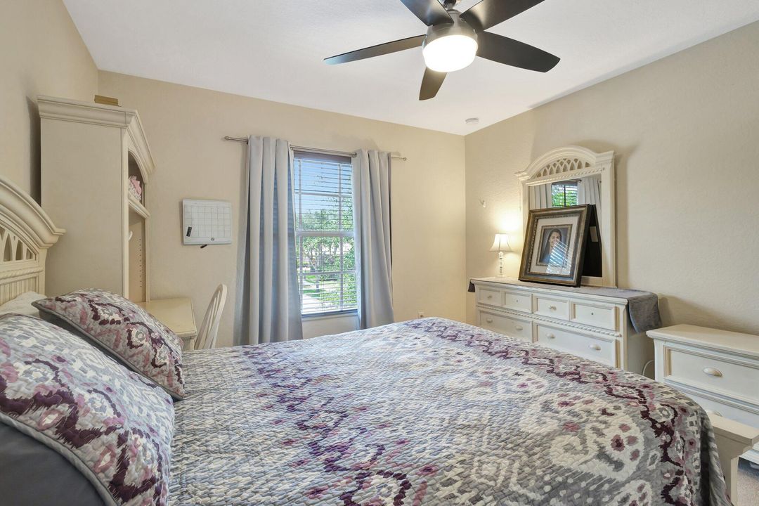 For Sale: $884,900 (5 beds, 3 baths, 2833 Square Feet)