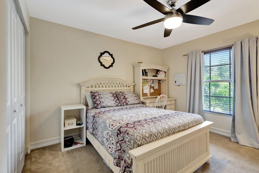 For Sale: $884,900 (5 beds, 3 baths, 2833 Square Feet)