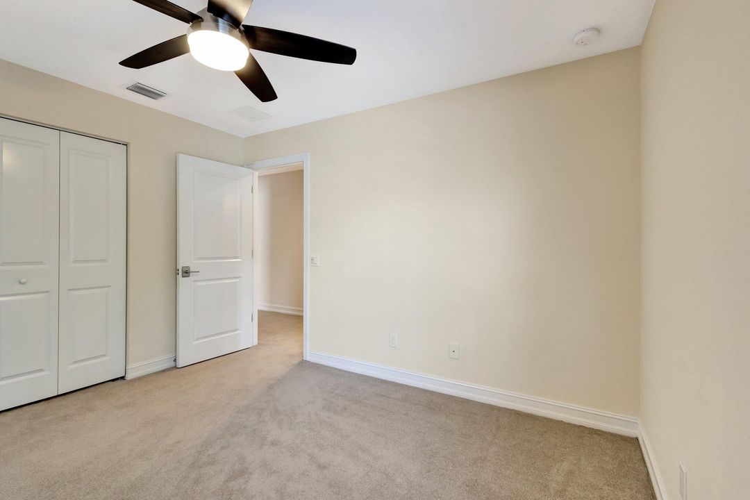 For Sale: $884,900 (5 beds, 3 baths, 2833 Square Feet)