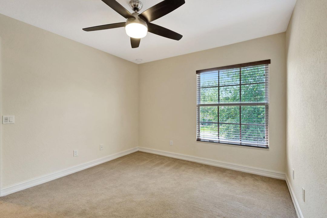 For Sale: $884,900 (5 beds, 3 baths, 2833 Square Feet)