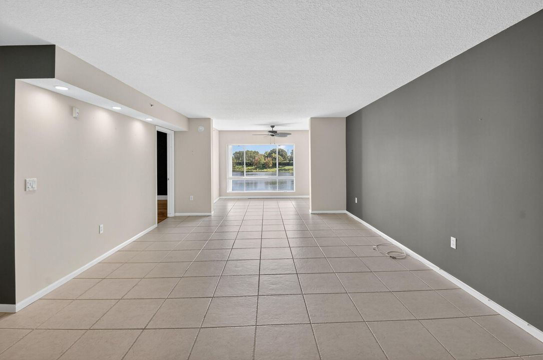 For Sale: $199,000 (3 beds, 2 baths, 1392 Square Feet)