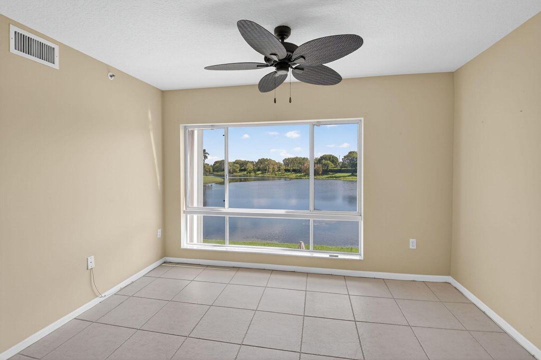 For Sale: $199,000 (3 beds, 2 baths, 1392 Square Feet)