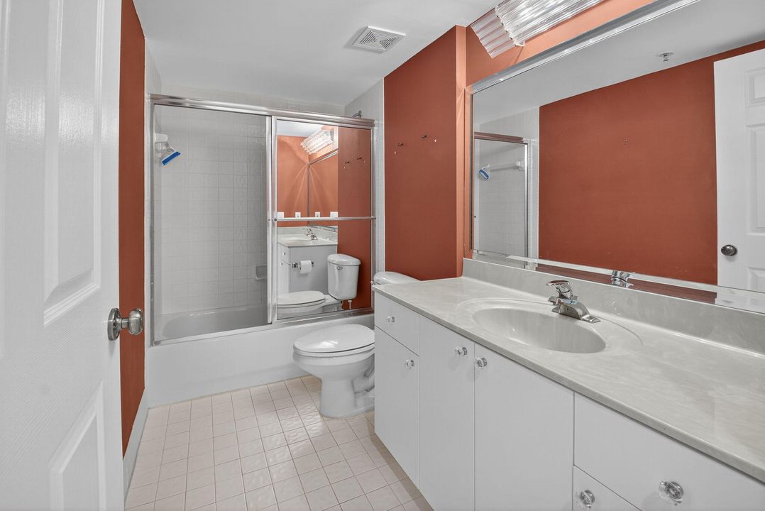 For Sale: $199,000 (3 beds, 2 baths, 1392 Square Feet)