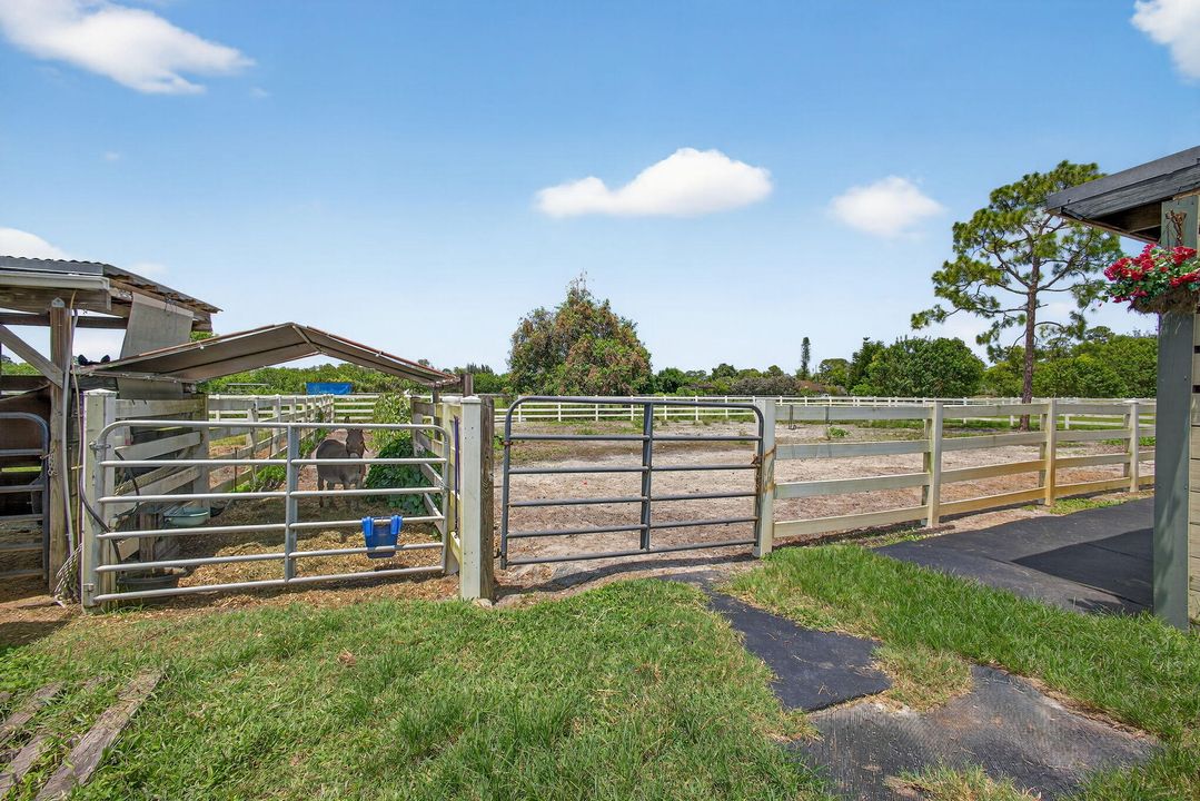 For Sale: $1,960,000 (4 beds, 3 baths, 2455 Square Feet)