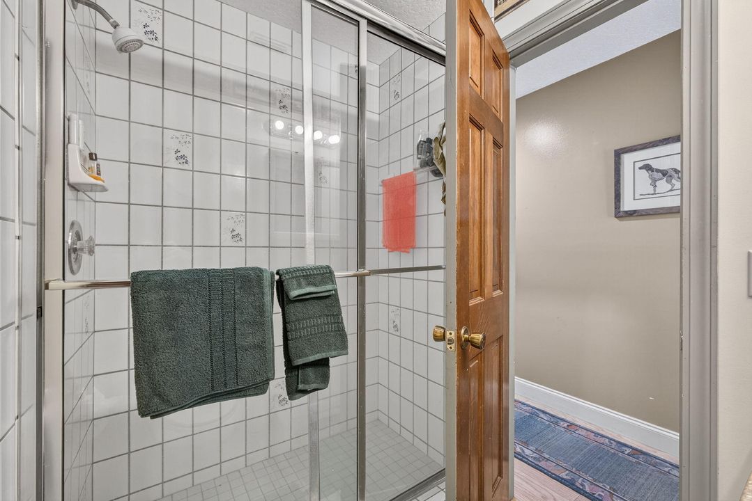 For Sale: $1,960,000 (4 beds, 3 baths, 2455 Square Feet)