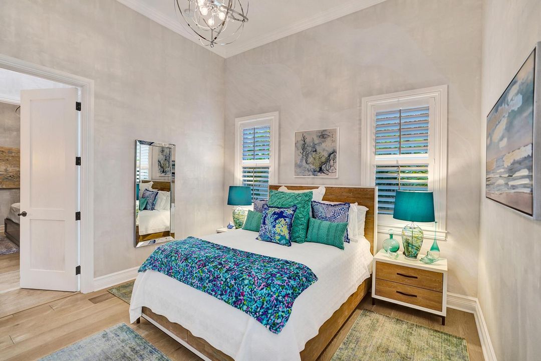 For Sale: $1,875,000 (4 beds, 2 baths, 2495 Square Feet)