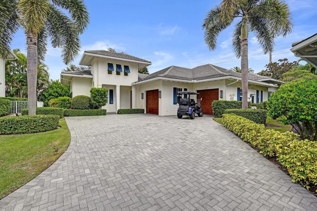 For Sale: $1,875,000 (4 beds, 2 baths, 2495 Square Feet)