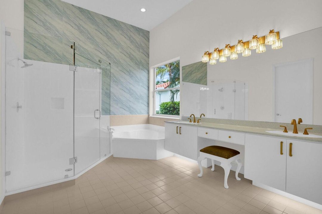 For Rent: $5,500 (4 beds, 2 baths, 2943 Square Feet)