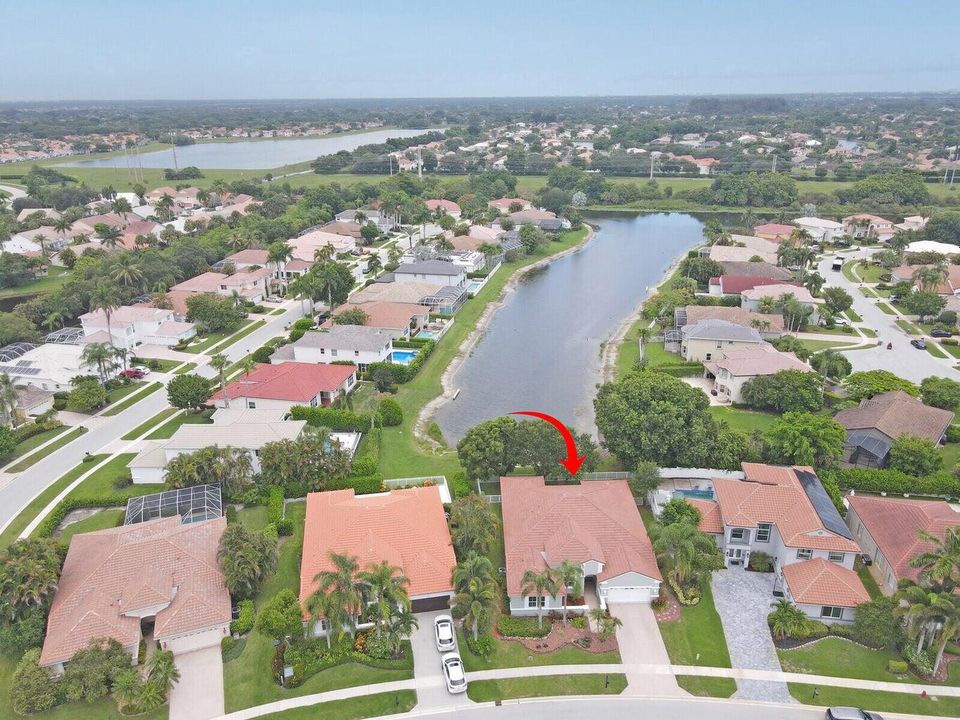 For Rent: $5,500 (4 beds, 2 baths, 2943 Square Feet)