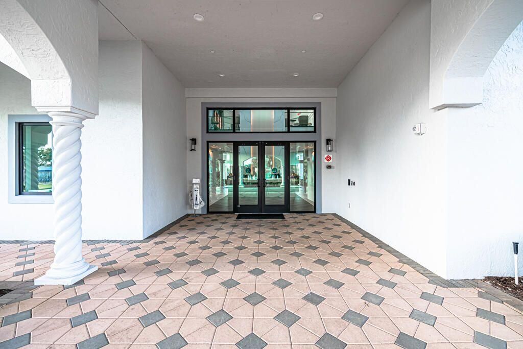 Activo con contrato: $409,000 (3 camas, 2 baños, 1599 Pies cuadrados)