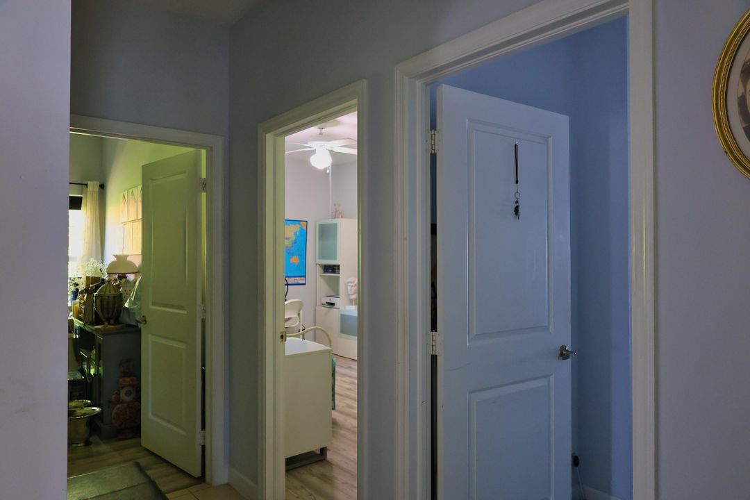 Active With Contract: $450,000 (3 beds, 2 baths, 1582 Square Feet)