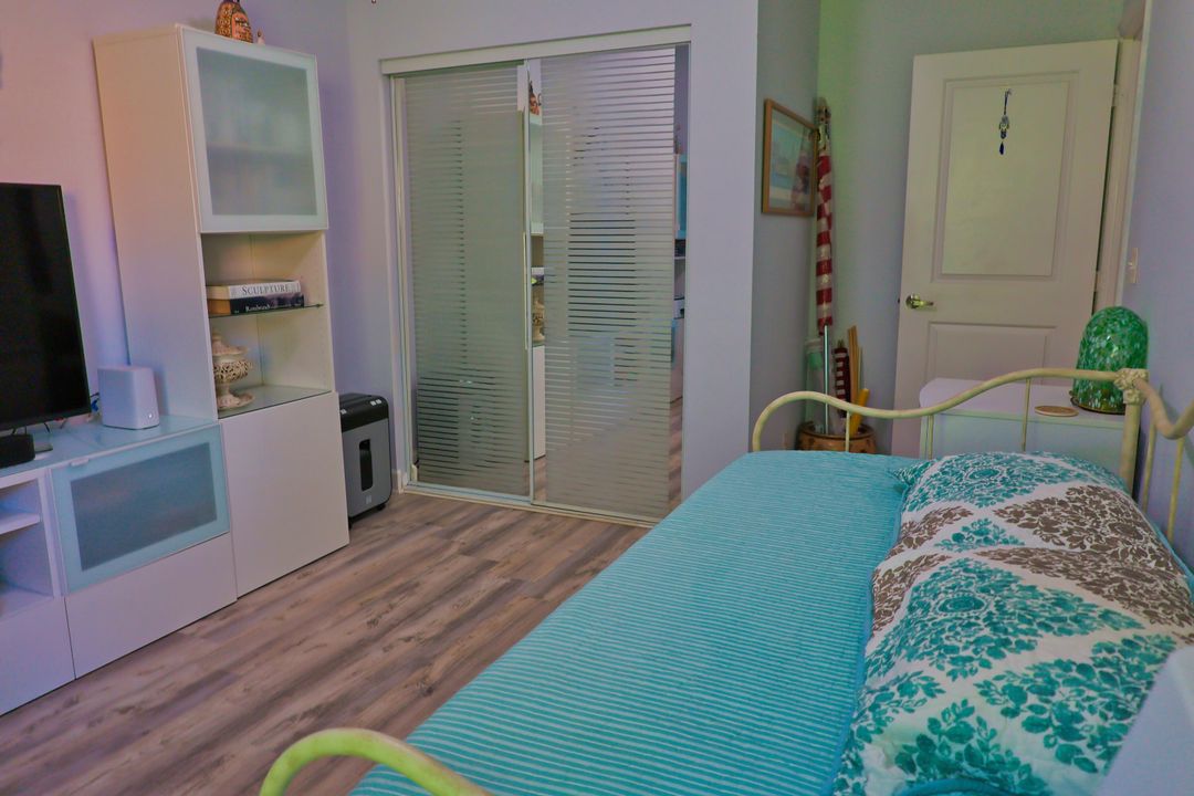 Active With Contract: $450,000 (3 beds, 2 baths, 1582 Square Feet)