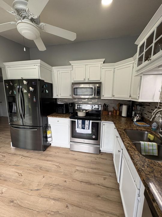 En Venta: $270,000 (3 camas, 2 baños, 1187 Pies cuadrados)