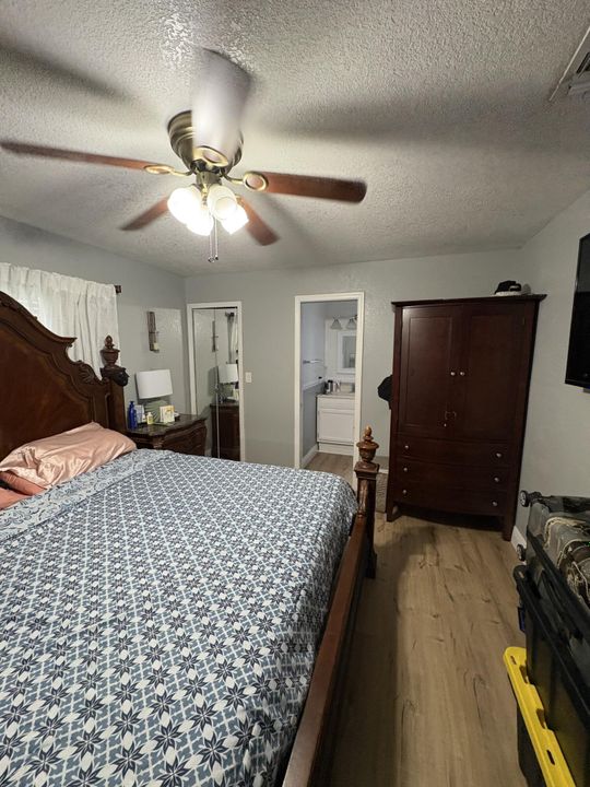 En Venta: $270,000 (3 camas, 2 baños, 1187 Pies cuadrados)