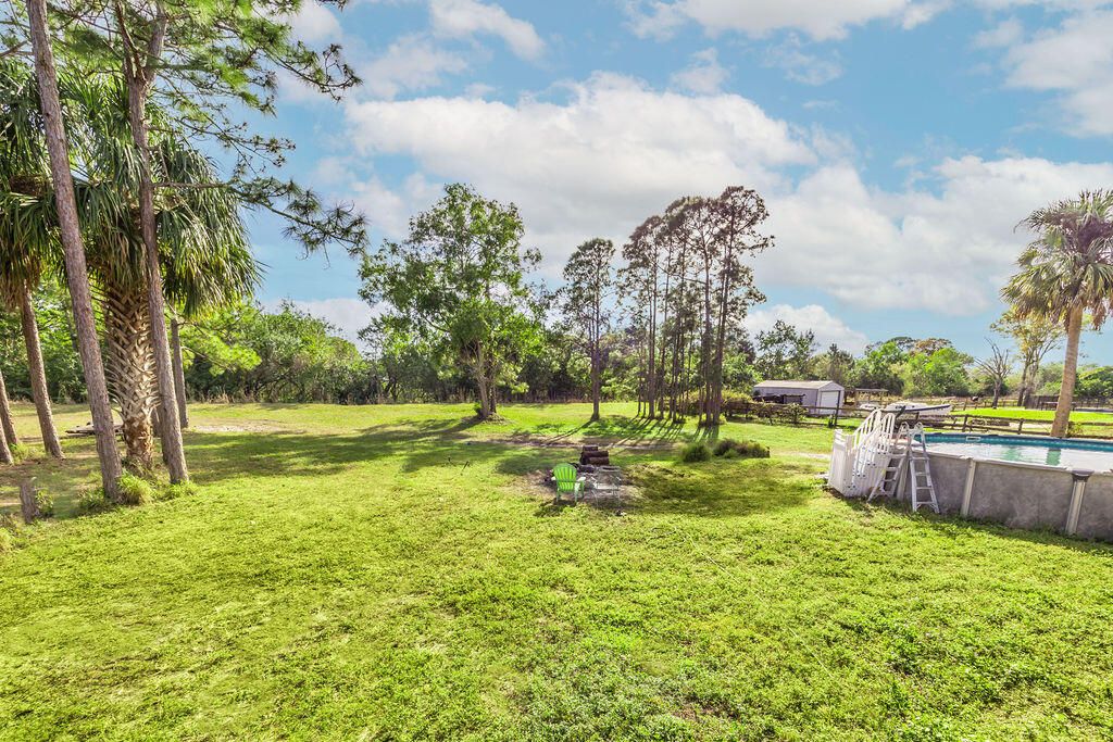 For Sale: $499,000 (3 beds, 2 baths, 997 Square Feet)