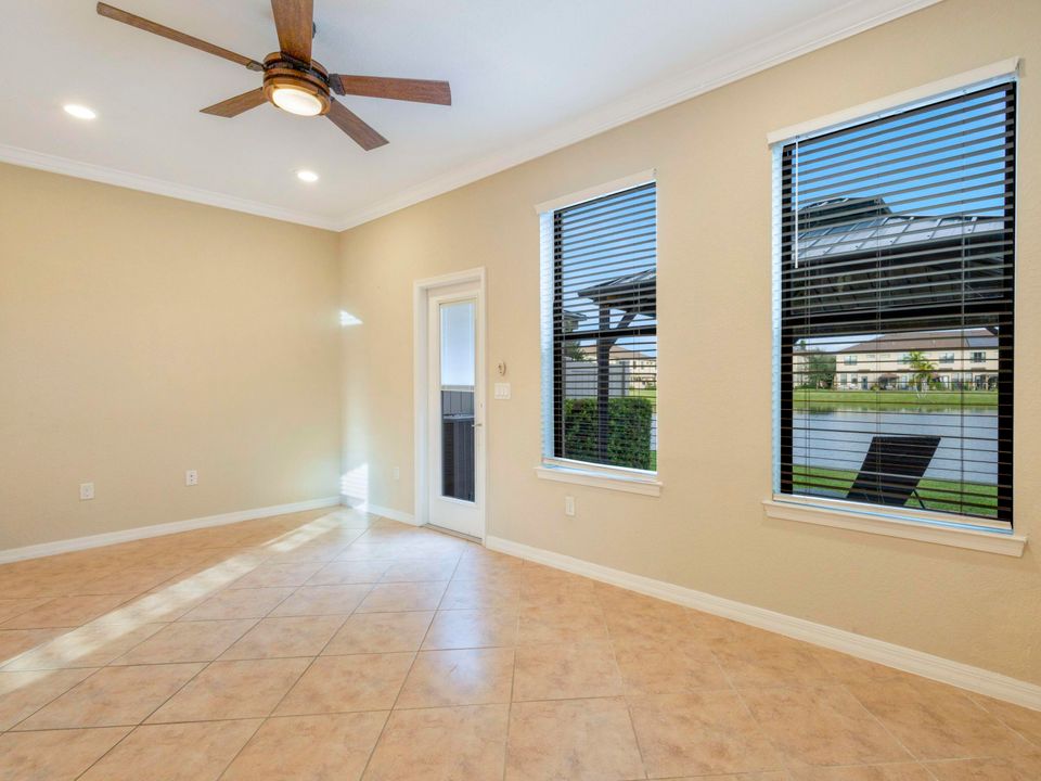 Active With Contract: $2,700 (3 beds, 2 baths, 1691 Square Feet)