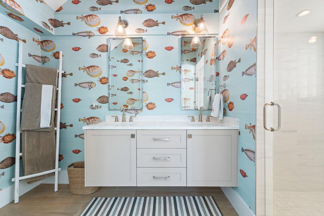 Под контрактом: $2,599,000 (3 спален, 3 ванн, 2195 Квадратных фут)