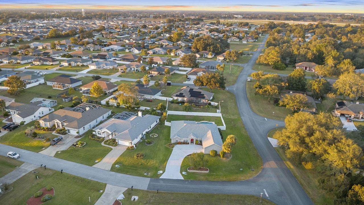 For Sale: $469,900 (3 beds, 2 baths, 2532 Square Feet)