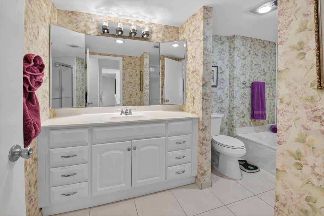 For Sale: $49,900 (3 beds, 2 baths, 1617 Square Feet)