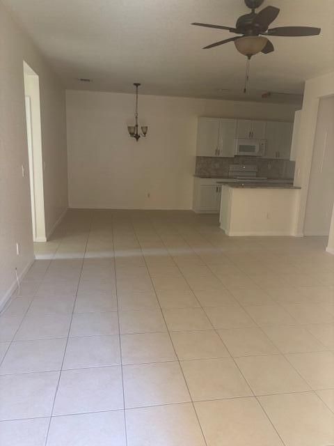 En Renta: $2,200 (3 camas, 2 baños, 1267 Pies cuadrados)