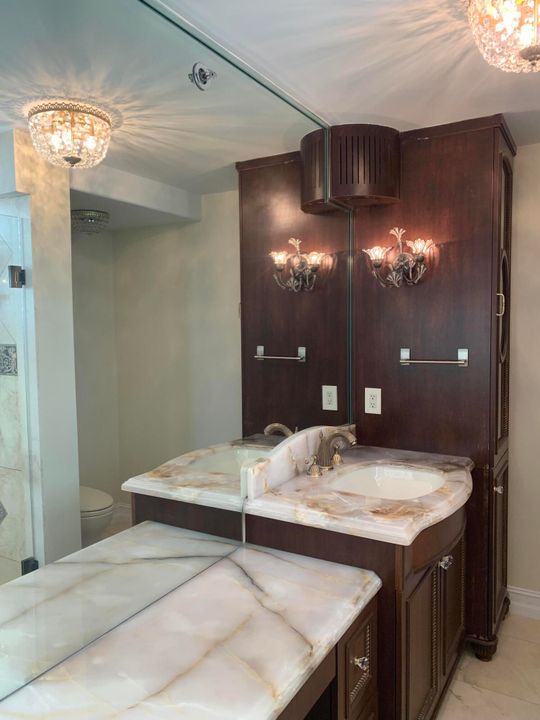 For Sale: $1,300,000 (2 beds, 2 baths, 1520 Square Feet)