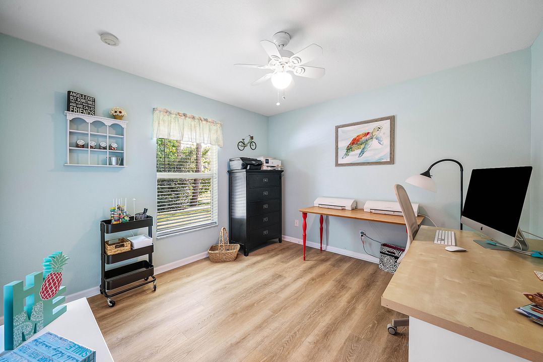 Под контрактом: $1,150,000 (5 спален, 3 ванн, 2805 Квадратных фут)