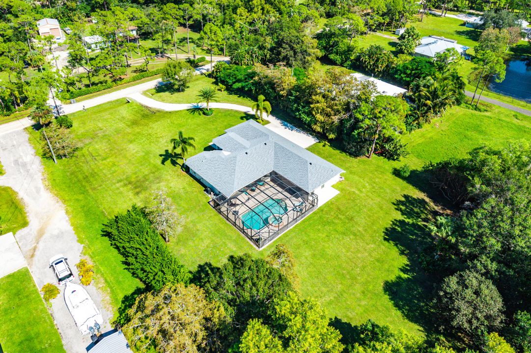 Под контрактом: $1,150,000 (5 спален, 3 ванн, 2805 Квадратных фут)