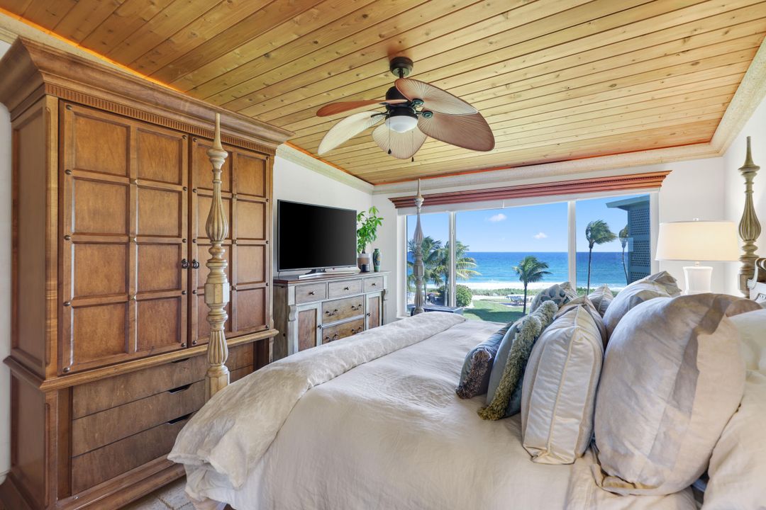 合同活跃: $375,000 (1 贝兹, 1 浴室, 860 平方英尺)