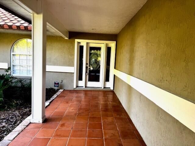 For Sale: $425,000 (3 beds, 2 baths, 1888 Square Feet)