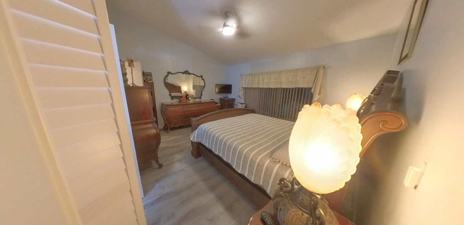 En Venta: $315,000 (2 camas, 2 baños, 1558 Pies cuadrados)