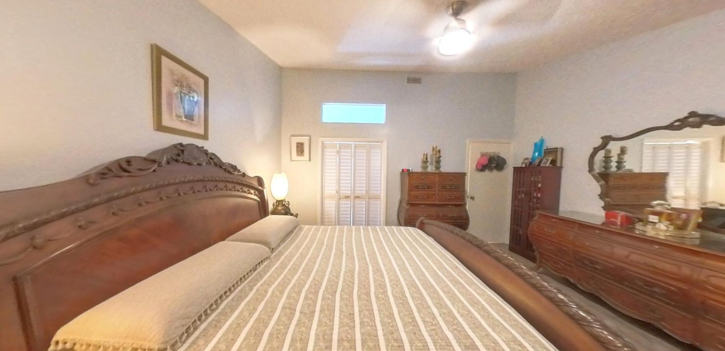 En Venta: $315,000 (2 camas, 2 baños, 1558 Pies cuadrados)