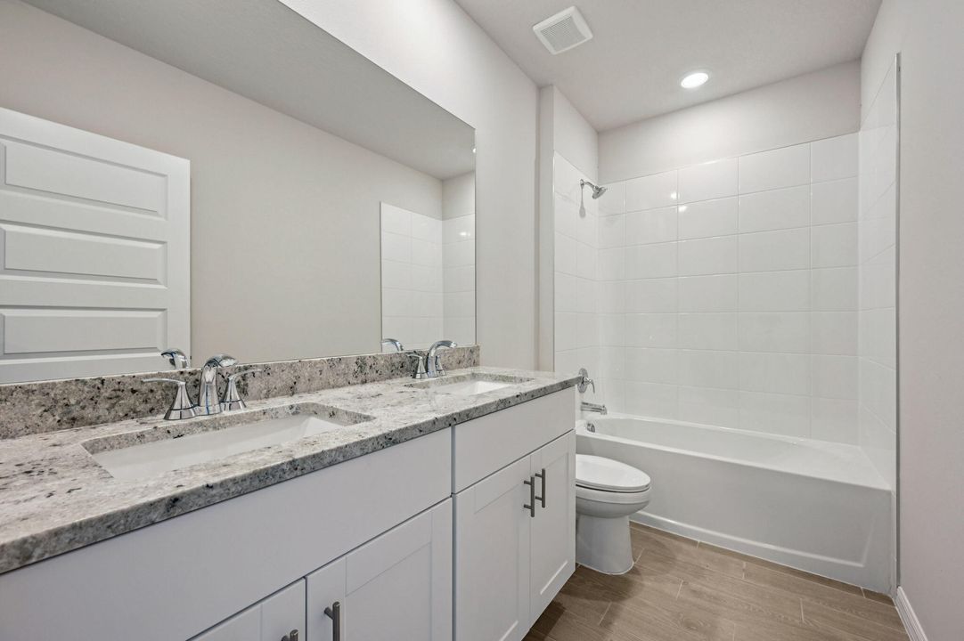 En Venta: $399,990 (4 camas, 2 baños, 1840 Pies cuadrados)