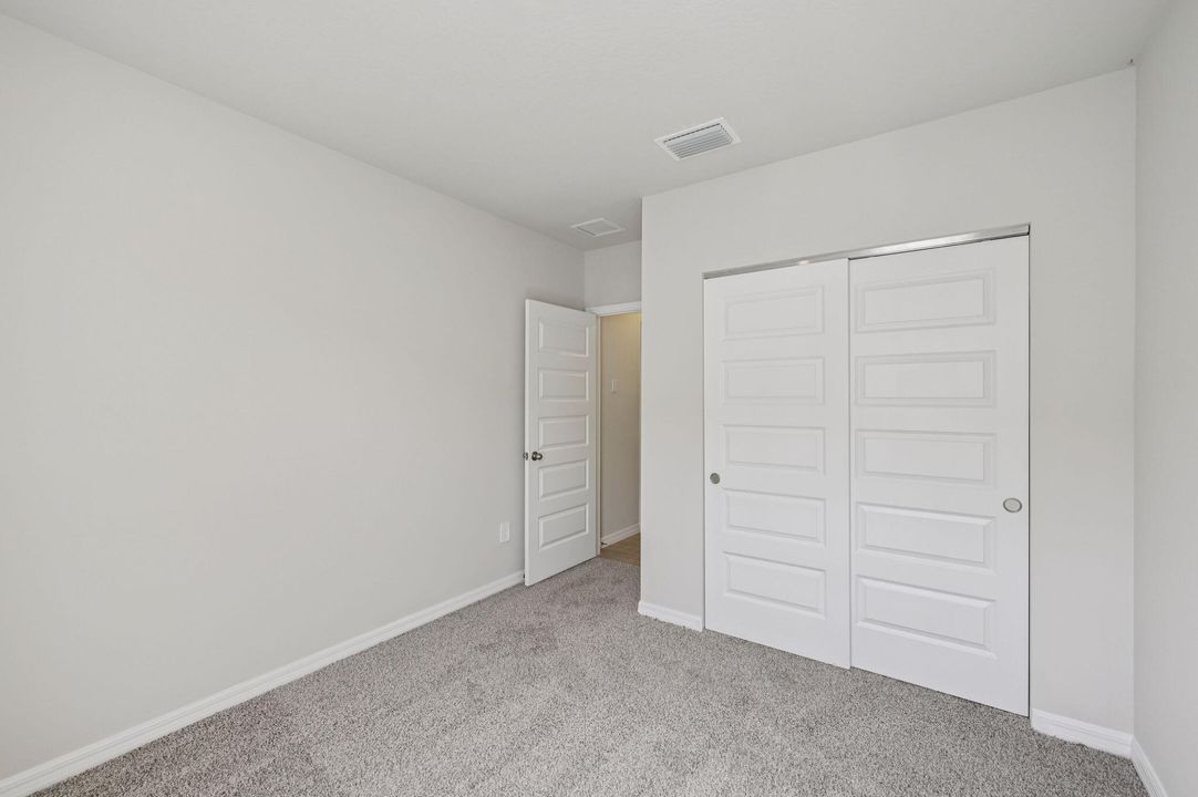 En Venta: $399,990 (4 camas, 2 baños, 1840 Pies cuadrados)