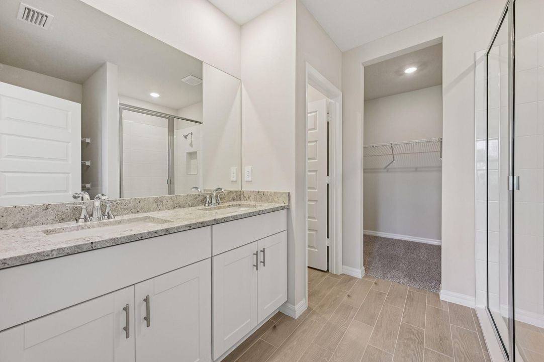 En Venta: $399,990 (4 camas, 2 baños, 1840 Pies cuadrados)